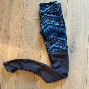 NWOT Alo Yoga Goddess Legging